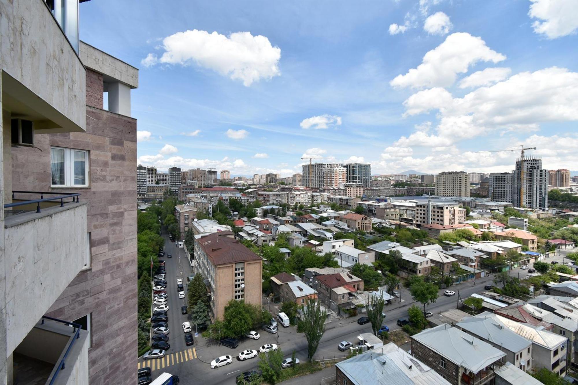 Cozy Apartment Yerevan Exterior photo